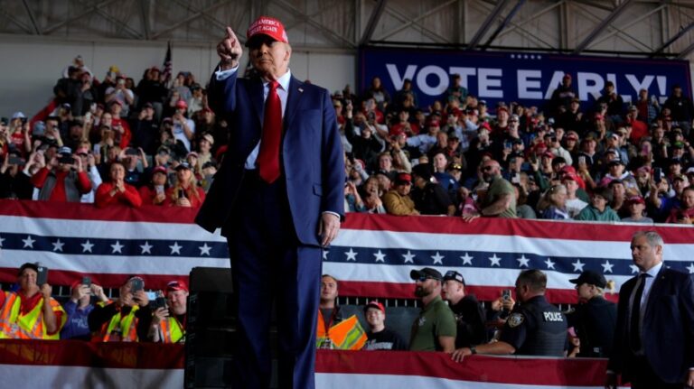 trump juneau wisconsin rally ap