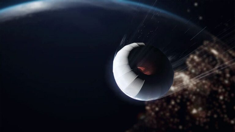 2 space capsule marks milestone for bringing cargo back from orbit